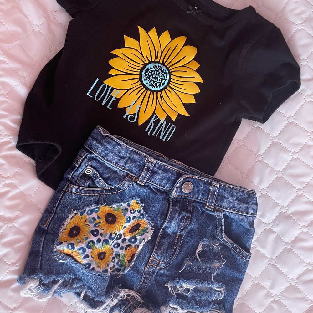 Set shirt and shorts